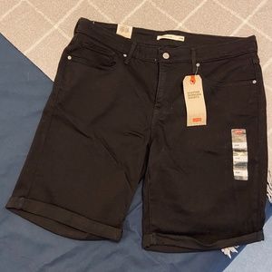 Levi’s Shaping Bermuda Shorts